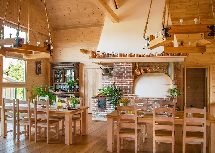 Parque de vacaciones Debowa Osada Bobolin