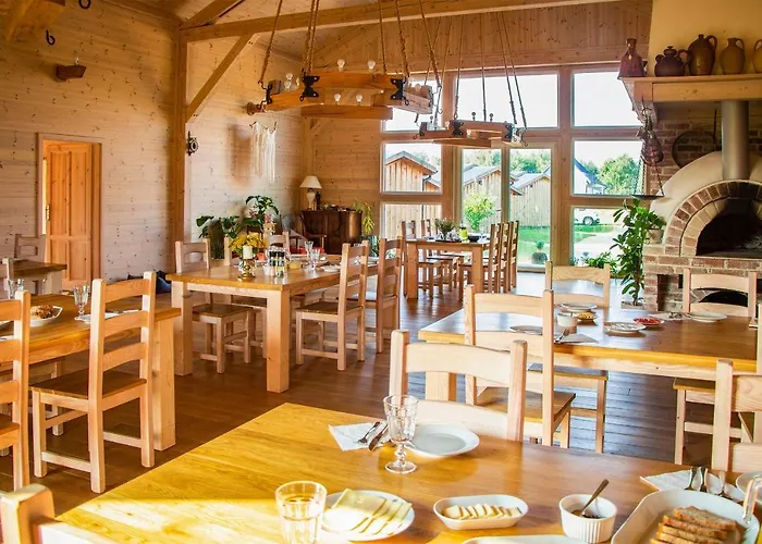 Debowa Osada Bobolin