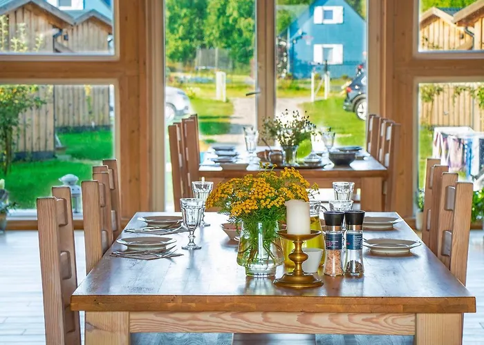 Debowa Osada Bobolin